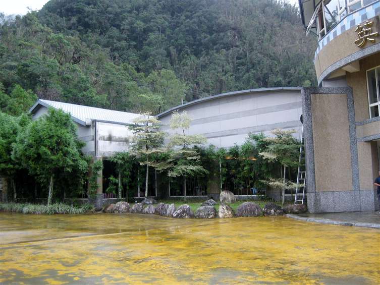 Click to go back