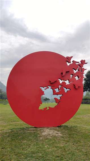 Click to go back