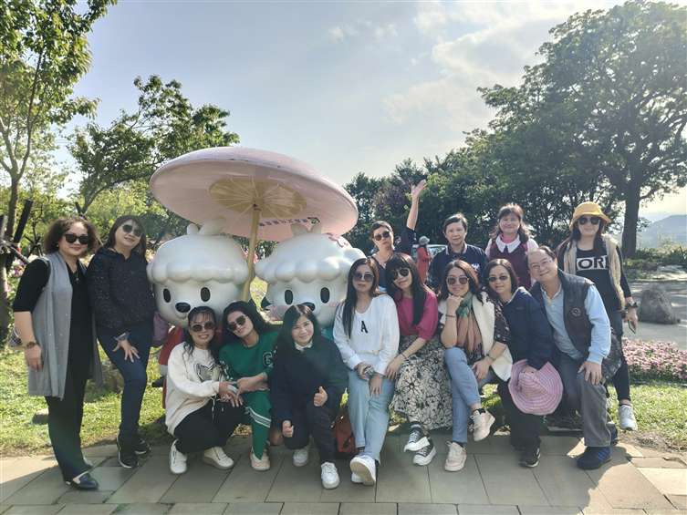 Click to go back