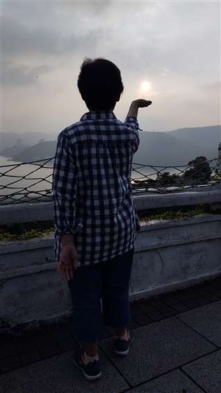 Click to go back