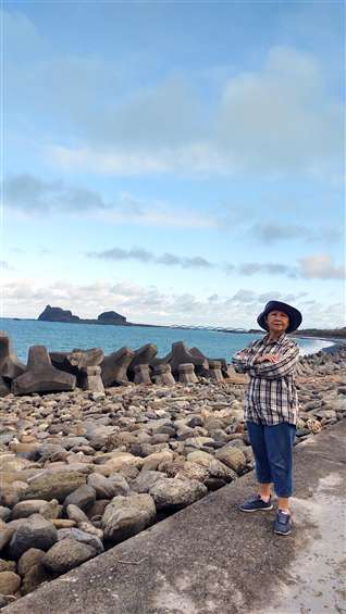 Click to go back